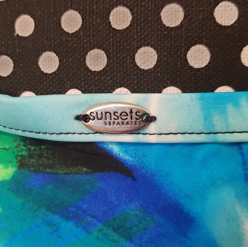 Sunsets Separates Colorful Floral Swimsuit Top NWT - Picture 6 of 10